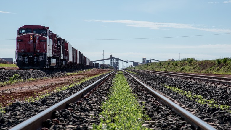 SNA defende ampliação de ferrovias e programa de contingência para o agro