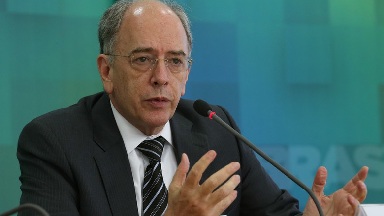 Parente, da BRF, diz olhar com preocupação tensão entre Bolsonaro e Oriente Médio