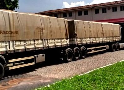 Carga de quase 100 toneladas de feijão é retida na Paraíba